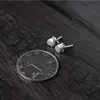 Pendientes de Plata Hechos a Mano Estilo Tailandés Chiang Mai Moda Minimalista Corazón Mate Escarchado Forma de Corazón Pendientes de Tachuela Corazón Tridimensional Plata S925