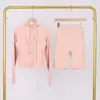Conjunto de Chaqueta con Capucha Corta y Pantalón de Cinco Cuartos Lulu Df, Ajustado con Capucha Elástico Transpirable Ropa de Fitness Yoga