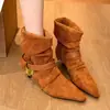Botas de cowboy em camurça, estilo nicho outono e inverno, bico fino franzido, botas de cano justo, botas de moda feminina western retrô 2026