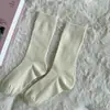 Otoño/Invierno Nuevos Calcetines Altos de Lana con Raya Vertical Estilo Japonés Simples Versátiles Ins Cálidos Color Sólido con Zapatos Bajos Calcetines Cortos