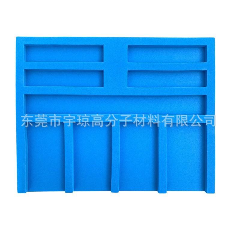 22539675158_1889569840