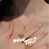 Set de Alta Costura de Joyería Estrella Brillante Olas de Río Estrelladas Anillo Huevo de Paloma de 4 Quilates Ojo de Ochema Europeo Antiguo Pendientes de Diamante Centelleantes