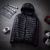 Chaqueta Ligera de Algodón con Relleno de Plumón Tallas Grandes para Hombre, Estilo Corto, Corte Holgado para Personas Altas y Corpulentas, Adecuada para Hombres Jóvenes y de Edad Media