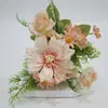 Dália artificial de 5 ramos, rosa pequena, buquê de margaridas, decoração de mesa, ornamentos florais estilo europeu, estoque do fabricante disponível para vendas transfronteiriças