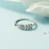 Anel de Ramo de Oliveira Cravejado de Diamantes Inspirado em Celebridades, Anel Minimalista de Alta Qualidade em Forma de Folha, Ajustável, Presente para Namorada