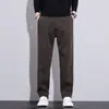 Calça Casual Nova de Lyocell para Homens Primavera 2026, Leve para Todas as Estações, Estilo de Negócios, Padrão Liso Estrelado, Calça Elegante de Cintura Alta Wide-Leg