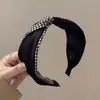Estilo avanzado Otoño e Invierno Nuevo estilo Aro para el cabello Pinza para el cabello de parte superior craneal alta para mujer Temperamento Lavado de cabello a presión lateral ancho Hebilla para la cabeza de estilo avanzado
