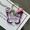 Regalo único de pompón de felpa y borla para mamá y abuela con llavero acrílico floral de mariposa-