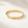 Pulsera de Acero de Titanio Dorada de Alta Calidad para Mujer con Diamantes, Popular Transfronteriza Europea y Americana, Color Duradero, Joyería de Regalo de Moda y Versátil