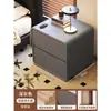 Mesita de noche de madera maciza, mesita de noche simple y moderna para dormitorio, color nogal, doble cajón, armario de almacenamiento de esquina redondeada para uso doméstico