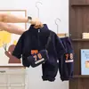Conjunto de Inverno para Meninos 2025 Novo Crianças de 1 a 3 Anos Bebê Moletom Esportivo Espesso com Forro de Lã Conjunto de Duas Peças Dropshipping