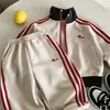 Conjunto de Ropa de Primavera para Niños 2026 Nuevo Modelo para Niños de Edad Media, Chaqueta Deportiva Holgada de Primavera y Otoño con Cuello Alto