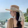 Chapéu de Palha Plano Feminino 2025 Novo Chapéu de Sol com Laço de Renda Verão Férias na Beira-Mar Guarda-Sol Praia Chapéu Lafite