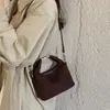 Bolsa Transversal 2026 Outono Nova Moda Simples Elegante Bolsa de Mão Suede de Alto Valor para Mulheres