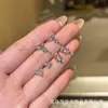 Pendientes Exquisitos de Colgante Corazón Cruz S925 Aguja de Plata Lujo Gentil Accesible Diseño de Nicho Pendientes de Estilo Japonés para Mujer Venta al por Mayor
