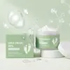 Crema de Pies con Urea: Textura ligera, hidratante y no pegajosa, hidrata profundamente y suaviza la piel áspera de los pies