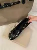 Zapatos Planos Mary Jane Retro Desgastados con Remaches Otoño 2026 para Mujer Punta Redonda Corte de Moño Suela Suave Zapatos Planos de Ballet