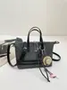 Dropshipping Internacional Bolsas Femininas 2026 Nova Bolsa de Mão Leve Bolsa Quadrada Pequena Versátil da Moda Bolsa de Ombro Transversal