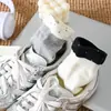 Meias Femininas de Cano Médio com Listras de Bolinhas e Babados Outono Inverno Moda Versátil Meias com Punho Solto Femininas Indústria de Meias Zhuji
