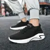 Primavera e verão novos sapatos de corrida casuais voadores, sapatos de casal, sapatos masculinos e femininos, tênis de cano baixo, sapatos casuais simples