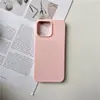 Capa de Celular de Silicone Colorida Fosca com Furos Grandes e Bordas Arredondadas Adequada para iPhone 17 Pro Max/16/15 Capa Protetora de Silicone