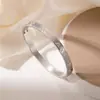 Nueva Colección de Pulseras Versátiles de Lujo de Moda con Diseño Único, Acero Inoxidable, Sensación de Alta Gama, Venta al por Mayor desde Fabricante