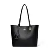 Bolsas de Nicho Transfronteiriças para Mulheres 2025 Nova Bolsa de Ombro Feminina de Grande Capacidade Bolsa Tote Portátil para o Dia a Dia