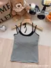 Estilo Chica Caliente Camisola Rayada de Cuello Halter Falsa Dos Piezas con Almohadillas en el Pecho, Corte Ajustado, Favorecedor, Ropa de Abrigo, Espalda Hermosa, Top sin Espalda