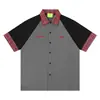 Camisas Retro Americanas Vintage de Tres Colores de Manga Corta para Hombres y Mujeres, Camisas de Pareja de Moda con Bordado de Letras en Solapa, Marca de Tendencia