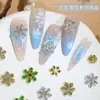 Atacado Outono e Inverno Decorações de Nail Art de Floco de Neve Liga Metálica Strass Dourado e Prata Decorações de Unha Usáveis Pequenos Ornamentos de Unha
