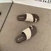Novas Pantufas Estilo Chinês Tendência Nacional Artístico Retrô Estilo Oriental Único 2026 Venda Quente Sapatos Femininos Intelectual Moderno Fashion