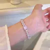 Pulseira de Rede Azul Dourada com Flor de Vidro Pérola Zircônia Brilhante Pulseira Elegante de Luxo Leve Joia de Mão Versátil da Moda