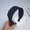 2026 Primavera Inicial Nova Faixa de Cabeça Larga Estilo Coreano de Bolinhas Preto e Branco para Meninas, Adequada para Uso Diário, Faixa de Cabeça Larga de Coroa Alta