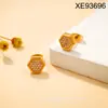 Moda Acero Inoxidable Fino Joyería al por Mayor Chapado en Oro de 18K Circonita CNC Corazón Infinito Aretes Pequeños de Tachuela para Mujeres
