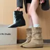Nova fivela de cinto da moda outono 2026 botas de cano médio com altura interna que aumenta bico redondo para mulheres, emagrecedoras e removíveis