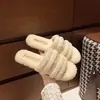 Chinelos fofos de um passo, estilo fada, para outono e inverno, chinelos de casa estilo francês, chinelos de algodão preguiçosos de sola plana para mulheres, 2026, adequados para uso externo