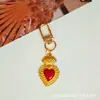 Chaveiro Estilo Gótico Transfronteiriço, Acessórios de Pingente de Metal Retrô, Asas de Coração de Pêssego, Pingente de Cruz Escura
