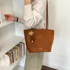 Bolso de ante vintage para debajo del brazo para mujer, nuevo bolso de mano versátil de moda de otoño, bolso tote, bolso de hombro de gran capacidad