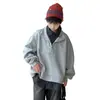Sudadera de dos piezas de imitación para niño, estilo primavera y otoño, nueva colección 2026, para niños de talla mediana y grande, ropa deportiva elegante y casual, atuendo de otoño para niño