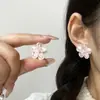Brincos Elegantes em Formato de Flor Pétala Estilo Francês para Mulheres, Design de Nicho da Moda com Senso de Design e uma Vibe de Luxo Leve