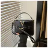 2026 Cor Sólida Nova Casual Grande Capacidade Retrô Temperamento Moda Feminina Simples Transversal Concha Bolsa de Ombro Bolsa Feminina