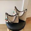 Bolsa de Axila Yuezi 2025 Estilo Verão Novo para Mulheres, Cor Sólida, Estilosa, Bolsa Tote de Grande Capacidade, Bolsa de Mão Simples para o Dia a Dia