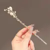 Novo Grampo de Cabelo com Borla de Pérola Chinesa Acessório de Cabeça Passo a Passo para Cheongsam Grampo Lua Branca Estilo Antigo Acessórios Rurais Acessórios de Cabelo para Saia de Rosto de Cavalo