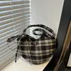 Moda Outono 2025 Estilo Coreano Bolsa Transversal Xadrez Personalizada para o Dia a Dia Bolsa de Axila Grande Capacidade Bolsa de Ombro Retrô Literária