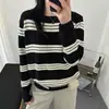 Suéter de punto a rayas de bloques de color retro con cuello redondo, top de manga larga para mujer, nuevo estilo de otoño, ajuste chic y relajado