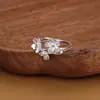 Anillo de flor de plata de ley 925 Tiqi, delicado y elegante, diseño de nicho Ins para mujer, estilo antiguo, anillo abierto apilable de flor pequeña
