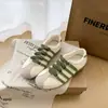 Zapatillas de entrenamiento alemanas retro de rayas con velcro para mujer, nuevas súper populares versátiles de otoño 2026, zapatillas casuales estilo Forrest Gump