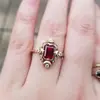 Anillo de Compromiso Nine Nuo Cross Border wish Chapado en Oro de 14K Corte Esmeralda Rubí Anillo de Luna y Estrella Joyería