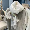 Bufanda de seda bordada para mujer, bufanda fina de gasa de seda y lana para primavera y otoño, bufanda retro artística, chal, versátil para regalar