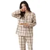 En stock Otoño Nuevo Estilo Pijamas para Mujer Algodón Elástico Cuello en V Cárdigan Manga Larga Pantalón Largo Almohadillas Fijas para Sujetador Ropa de Casa Cómoda